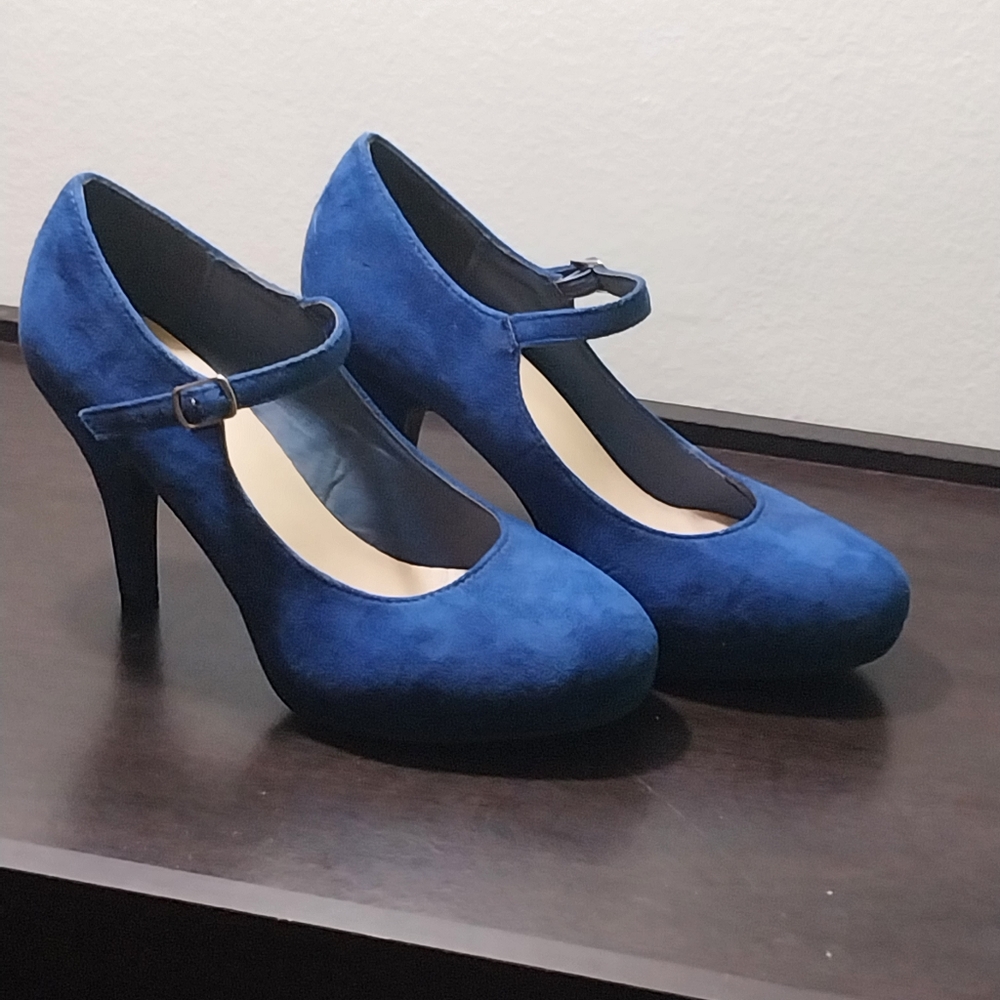 Electric blue heels